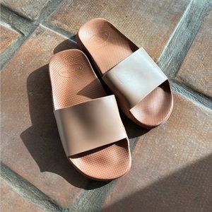Havaianas x Barbie Ferreira Cushioned Pool Slide Sandal